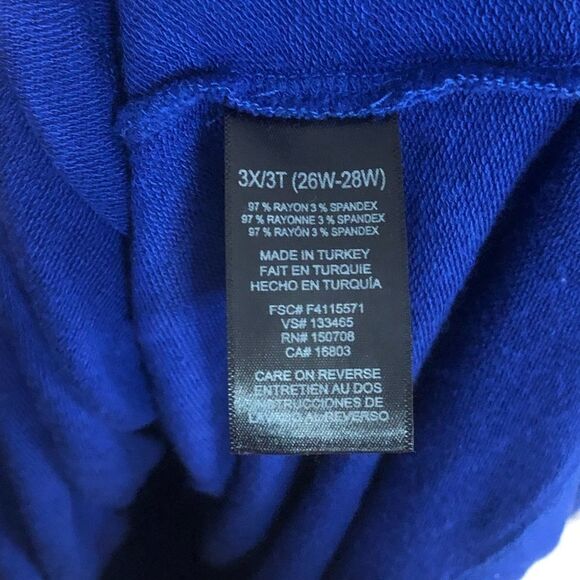 signature Weekend Plus Size 3X Vibrant Blue Scoop Neck Top - Picture 5 of 5